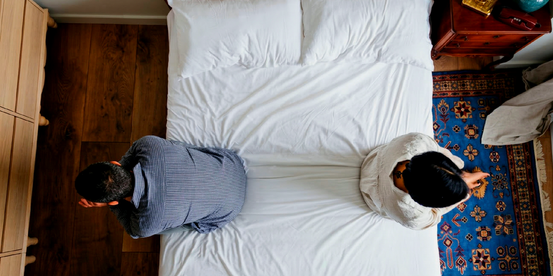 "Сонный развод" или традиционное решение. Сомнолог рассказал, как женщине после 40 вернуть здоровый сон и не обидеть мужа