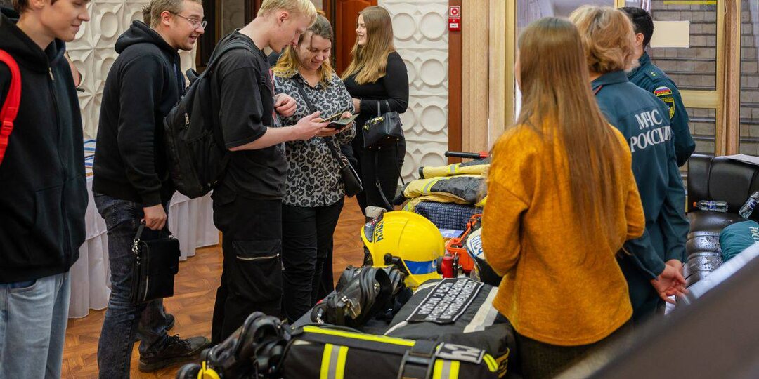 На Колыме школьники смогут получить рабочую профессию, даже если не сдали экзамены после 9 класса