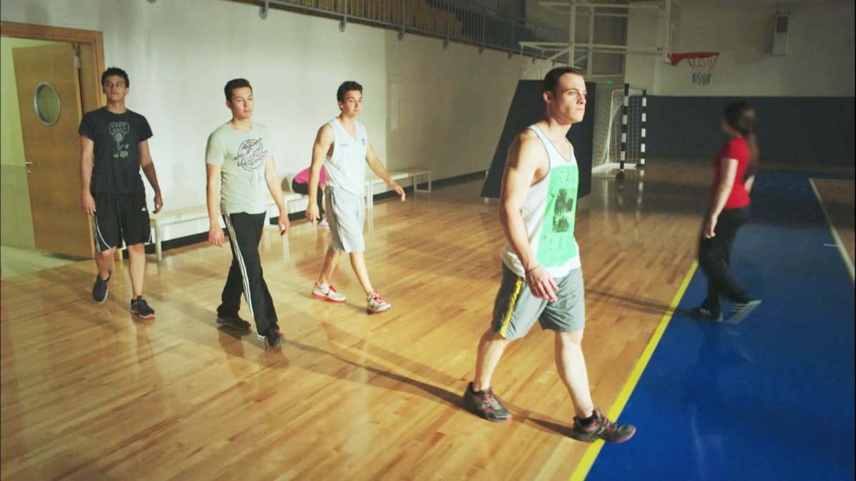 Сериал В ожидании солнца 