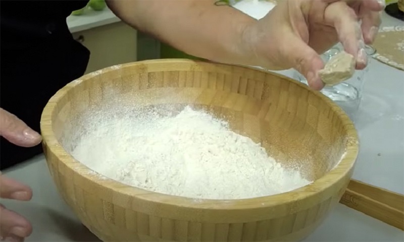 Золотистые калабрийские пончики: секрет итальянского угощения за несколько минут