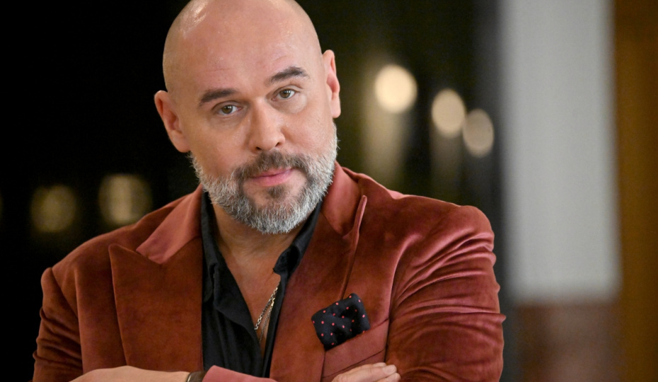 Ссора с Яковлевой, отсутствие детей, мнение об СВО: как живет Максим Аверин