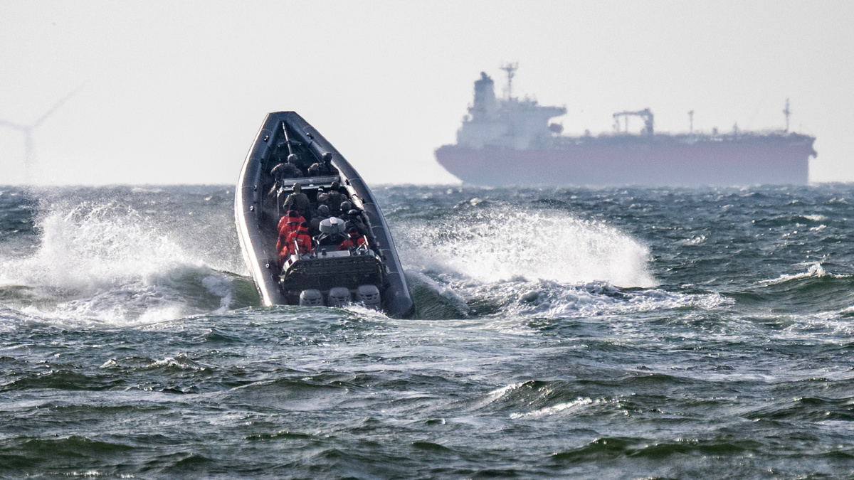    Захват Sea Owl