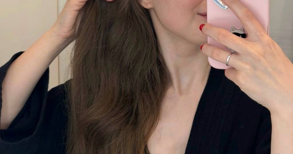 Восстанавливаем волосы после зимы: блеск, сила и рост