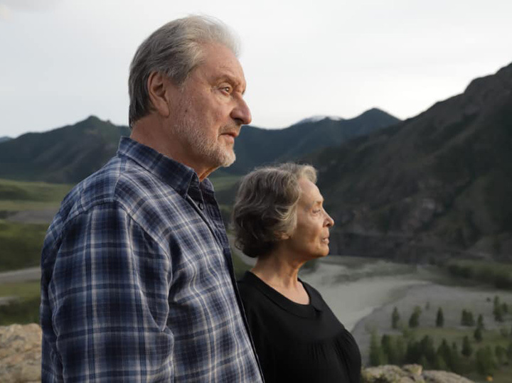 кадр из фильма "Земля Эльзы"