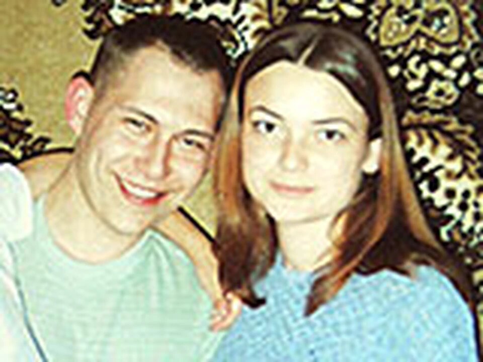 Погибший инспектор ГАИ Дмитрий со своей невестой