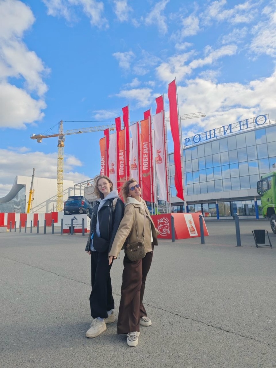 В аэропорту "Рощино" в Тюмени перед нашим путешествием в Беларусь.