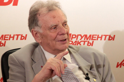    Жорес Алфёров — лауреат Нобелевской премии по физике. Фото: АиФ