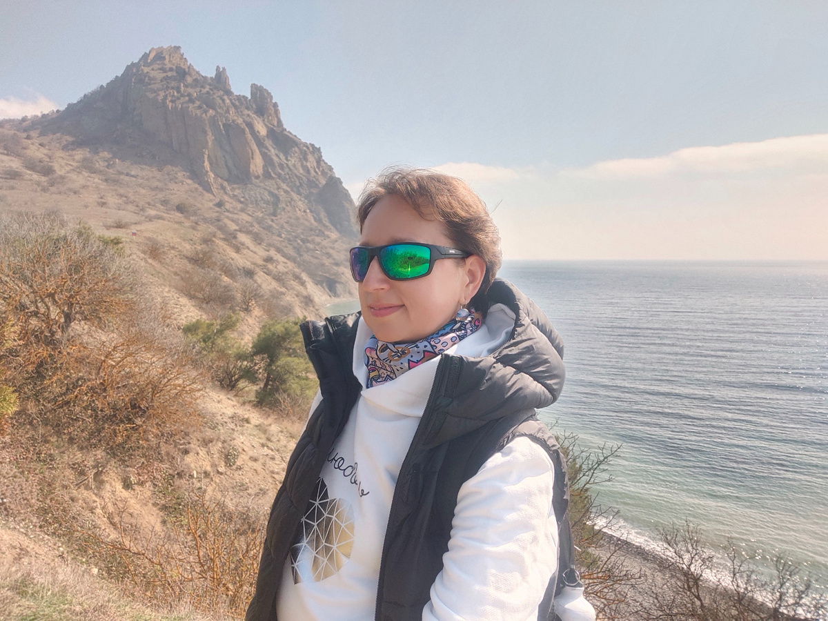 Карадаг, Крым, вид на западный склон хребта Карагач