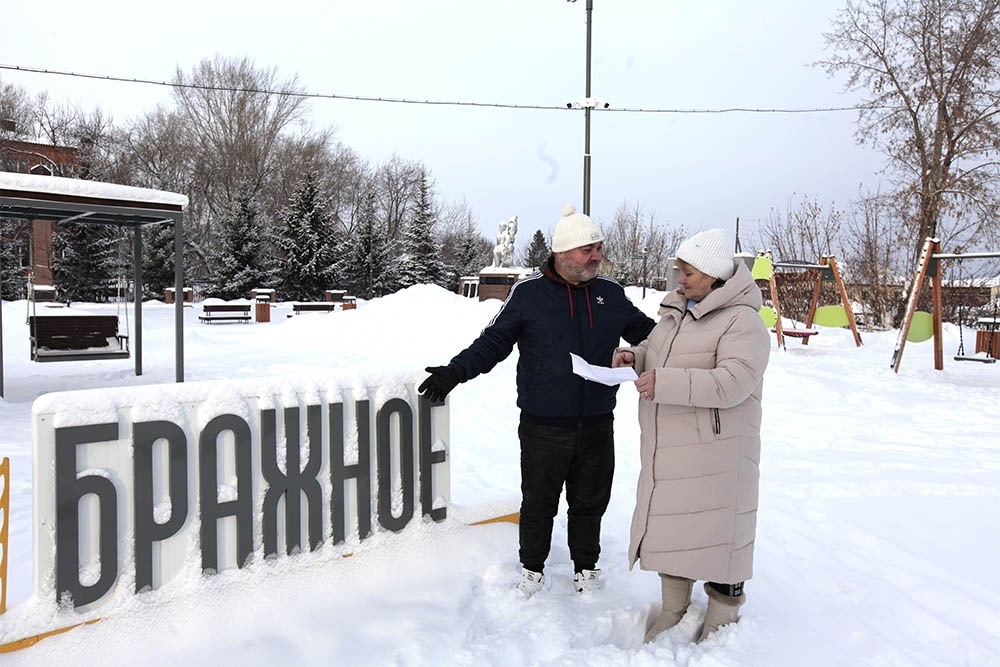    Пока чиновники молчат, селяне продолжают залезать в долги. / Вячеслав Щеглов