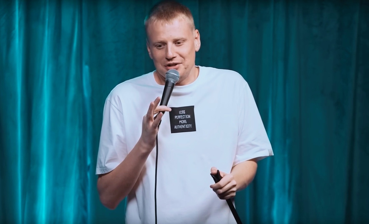 Из открытых источников в интернете. Слава Комиссаренко. 