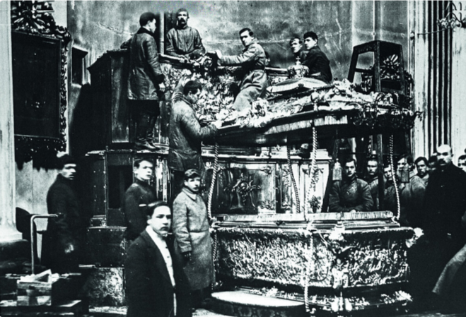 Вскрытие мощей Александра Невского: что поразило советских эксгуматоров