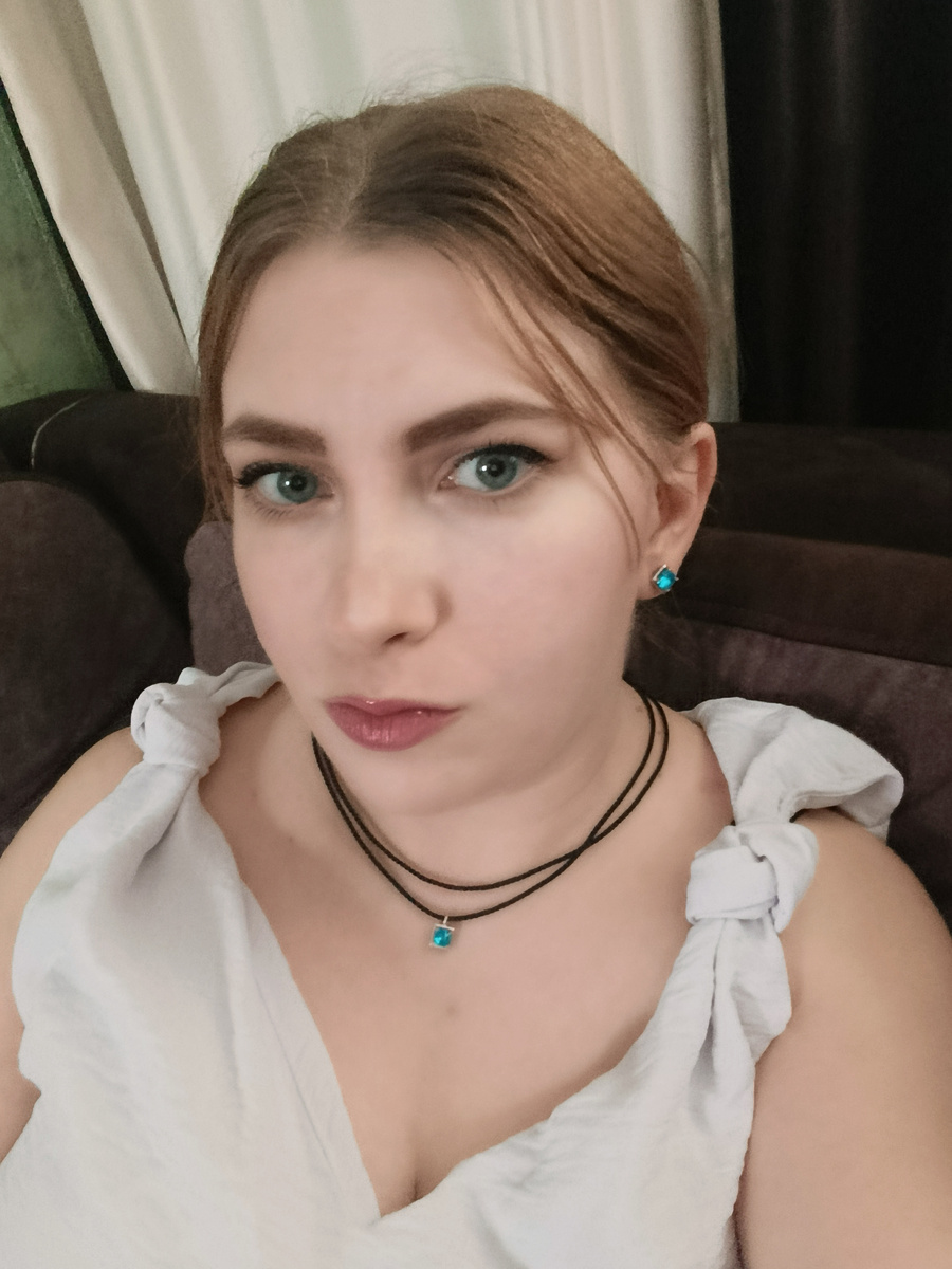 Кулон и серьги 😍