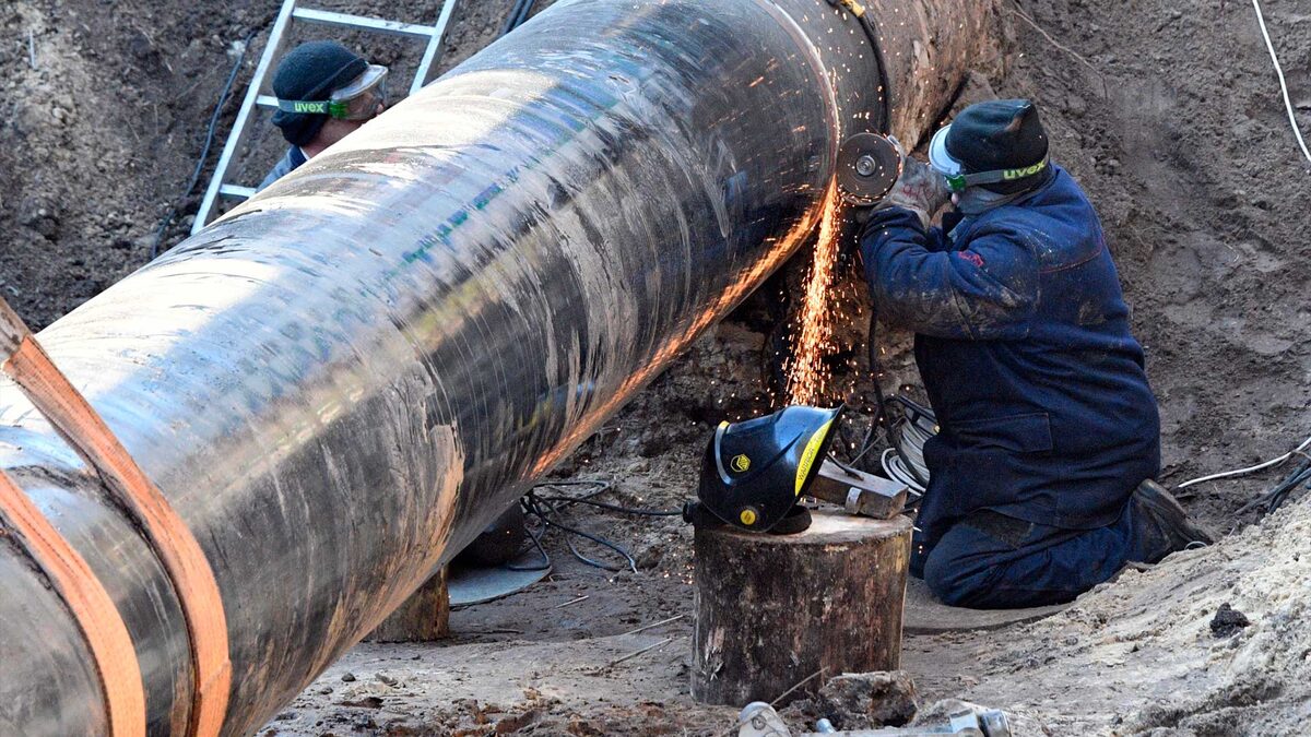    Нефтепровод. "Дружба". РИА