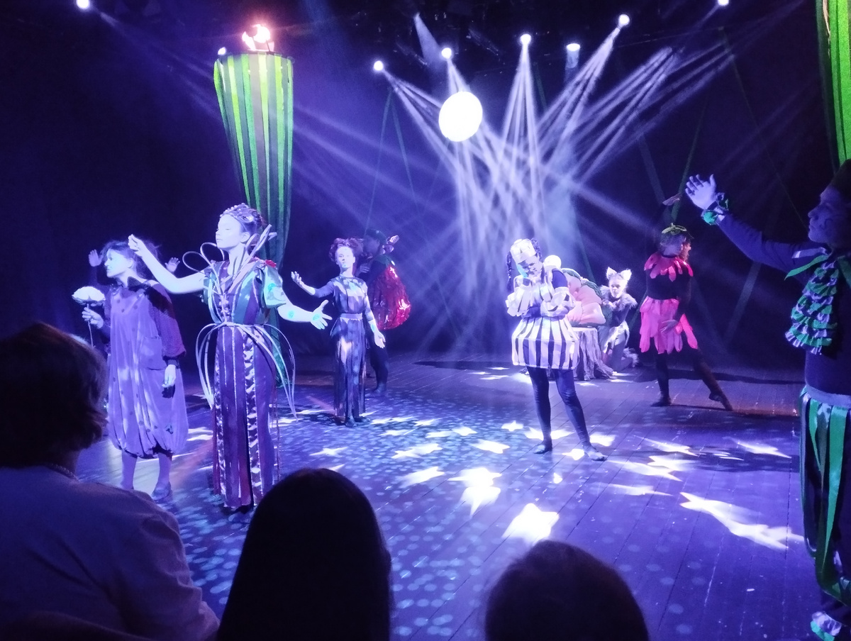 На спектакле