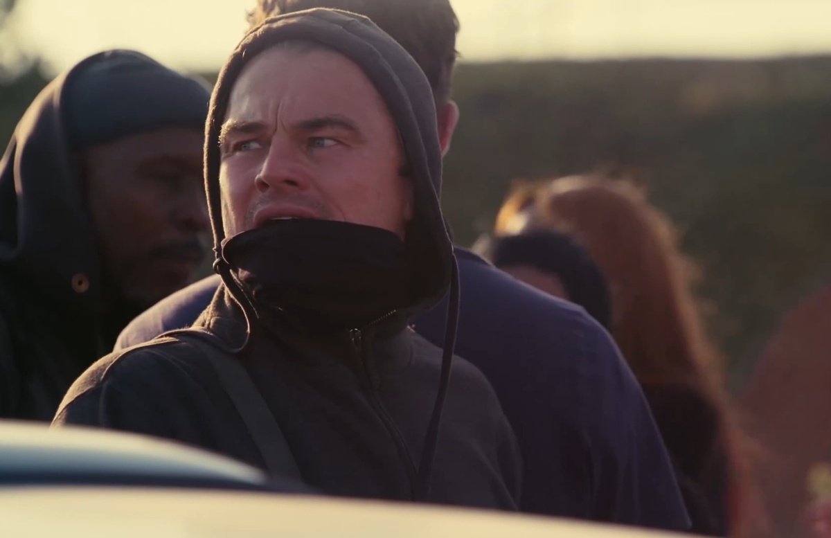 Кадр из фильма «Битва за битвой» (One Battle After Another, 2025)