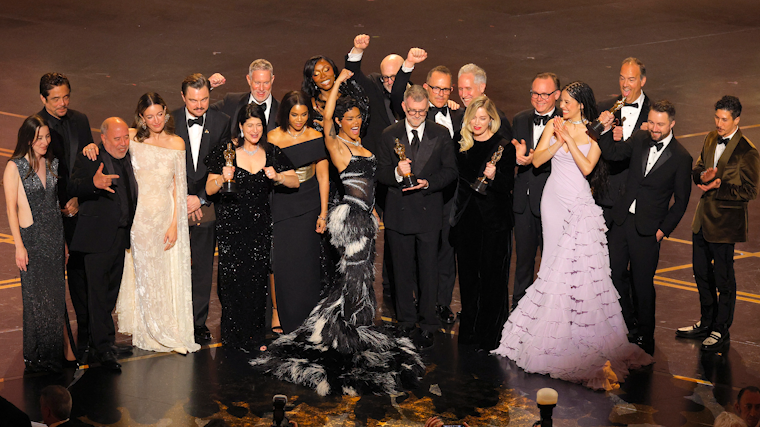    Reuters / Mike Blake