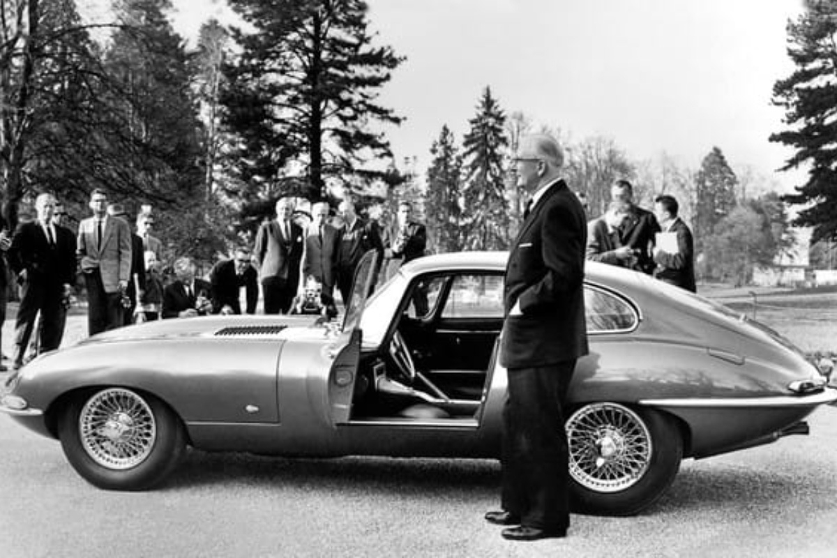  📷 📷   Презентация Jaguar E-Type. Фото etypeuk.com