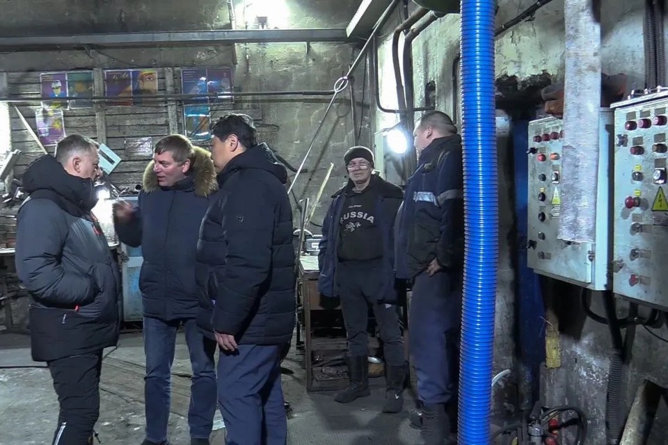    Губернатор Иркутской области снял режим ЧС в Бодайбо. Фото: соцсети губернатора Иркутской области Игорь Кобзев