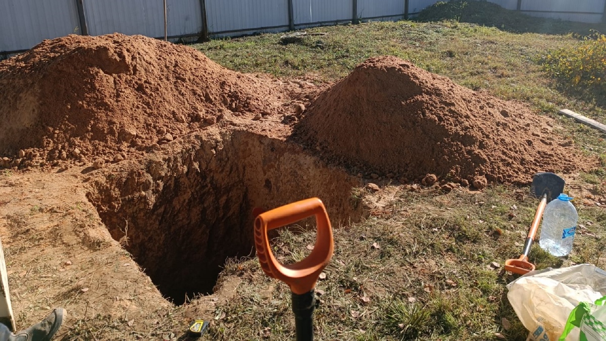 Котлован под станцию биологической очистки