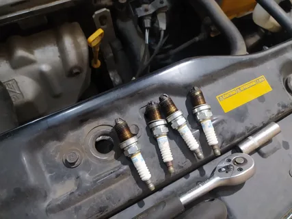 Замена свечей зажигания: что нужно знать?