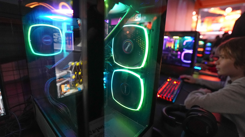    Фото: ИЗВЕСТИЯ/Павел Волков; 5-tv.ru