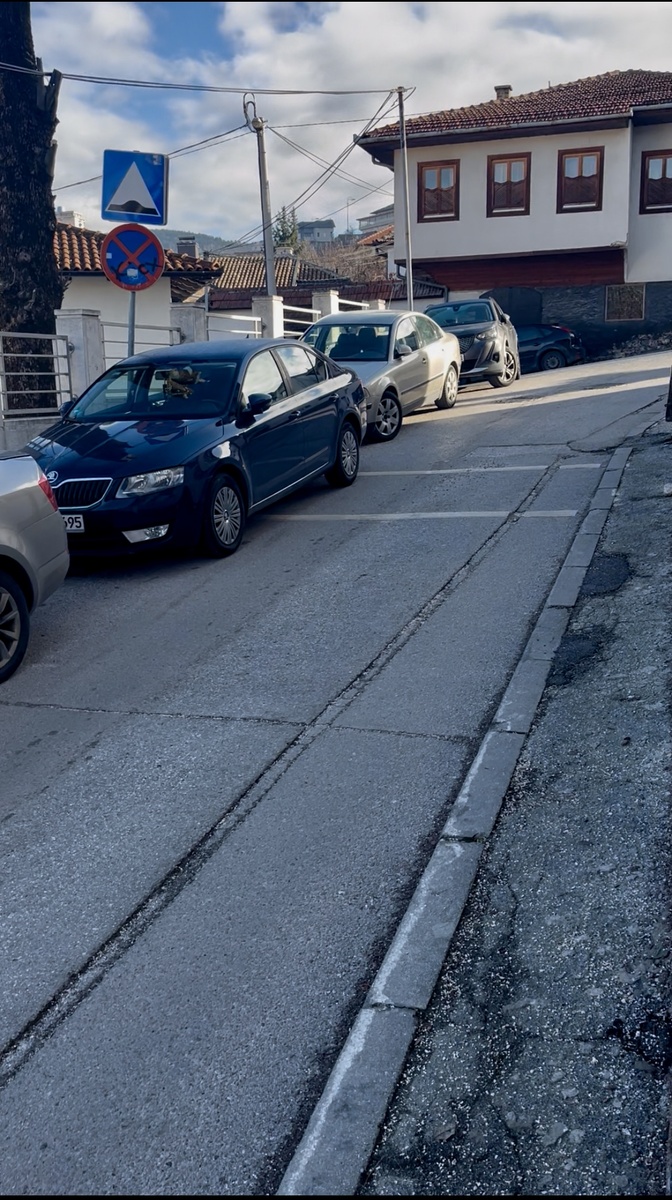 Дорога рядом с комнатой