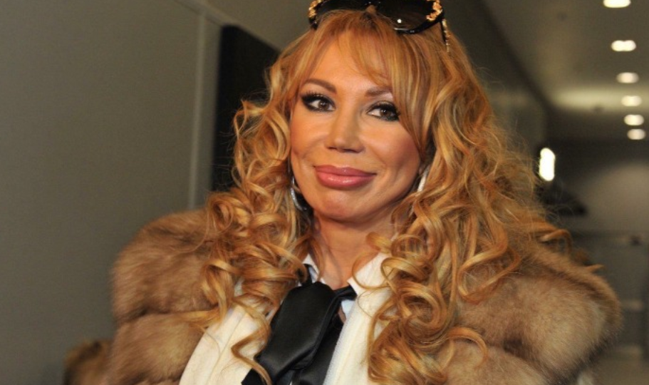 Смерти хотела, а замуж не шла 25 лет: тайная жизнь Маши Распутиной