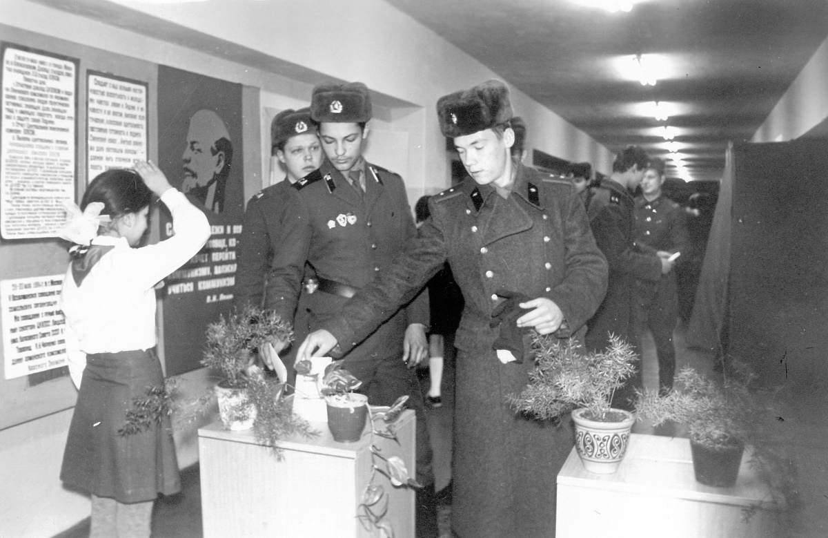 Гвардии прапорщик Корепанов отдал свой голос!