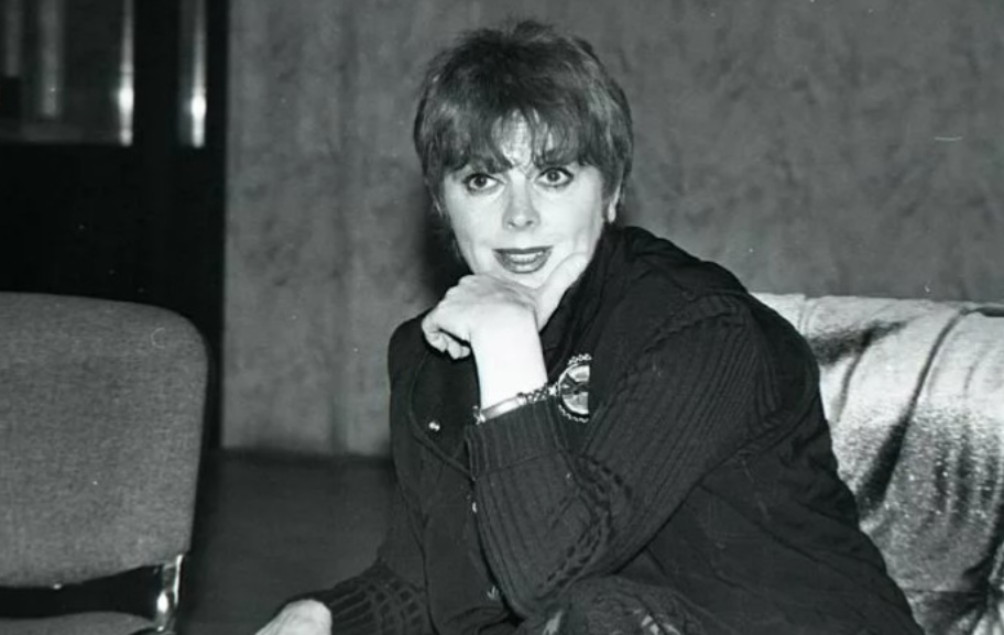 Клара Новикова в молодости