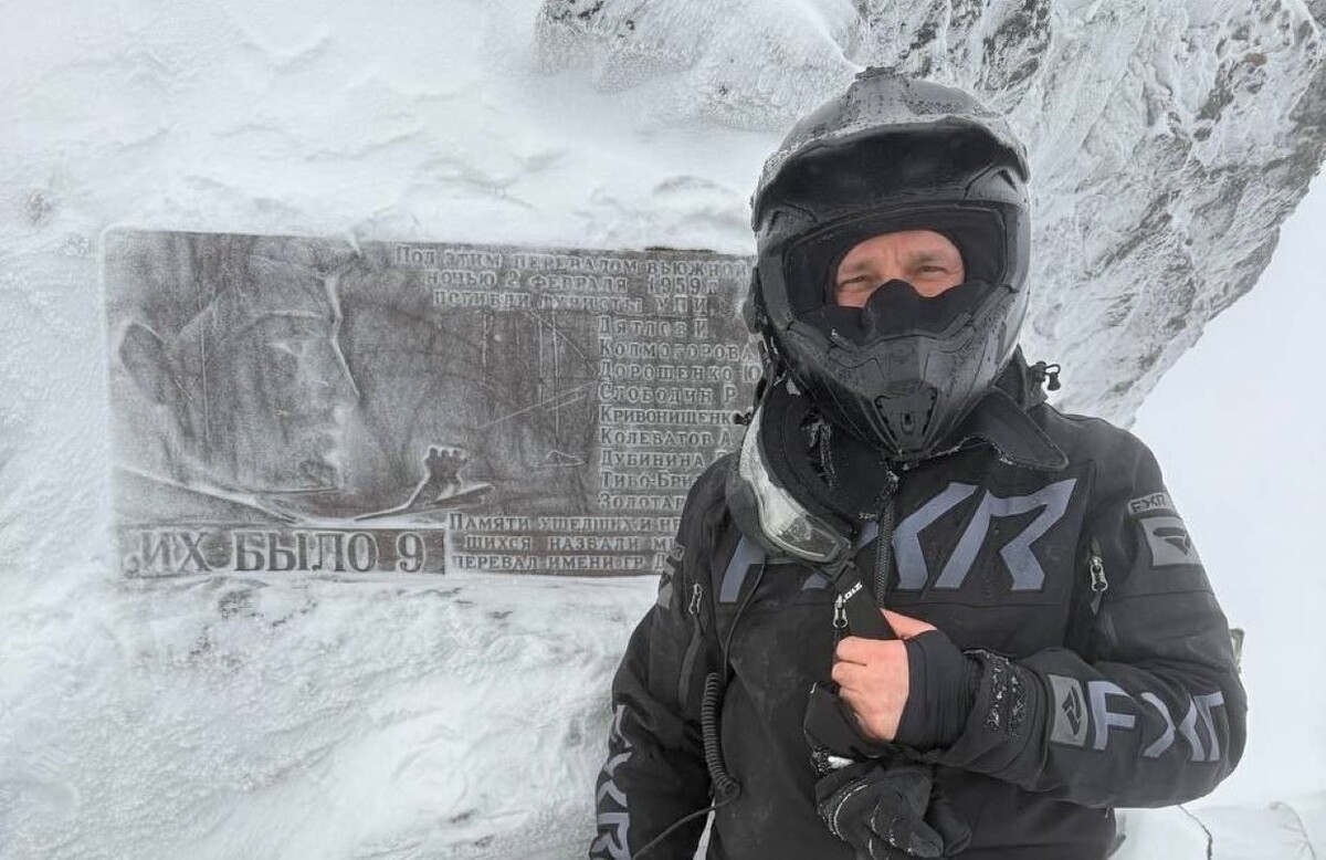 Артем Жога посетил самое мистическое место Урала.  Фото: Фото предоставлено пресс-службой полпреда