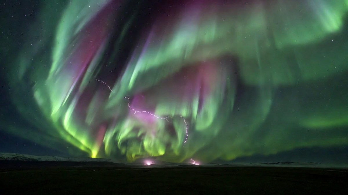 Изображение Grok  📷
