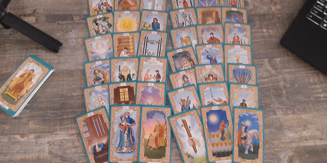 Кто-то сильно хочет, чтобы вы об этом узнали! о чем?