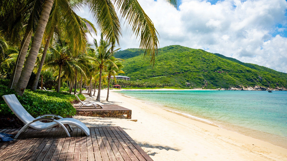 Все летят сю­да, а вы еще нет? Глав­ный ту­рис­ти­чес­кий тренд года