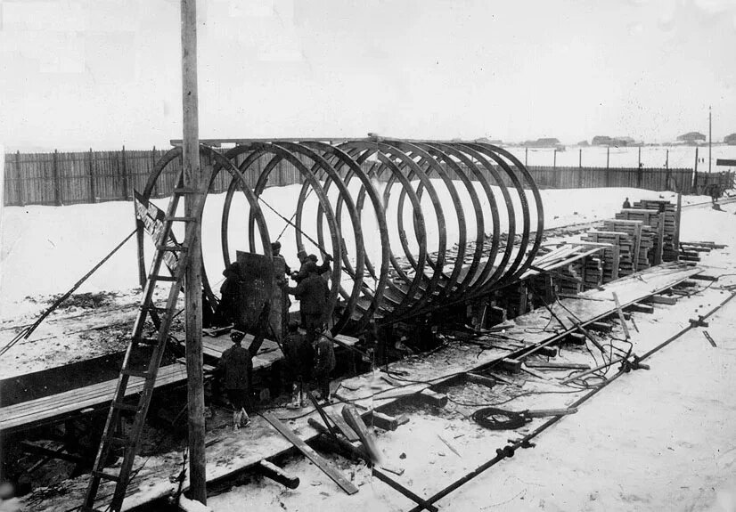 Закладка первой "Щуки" на заводе "Красное Сормово" 