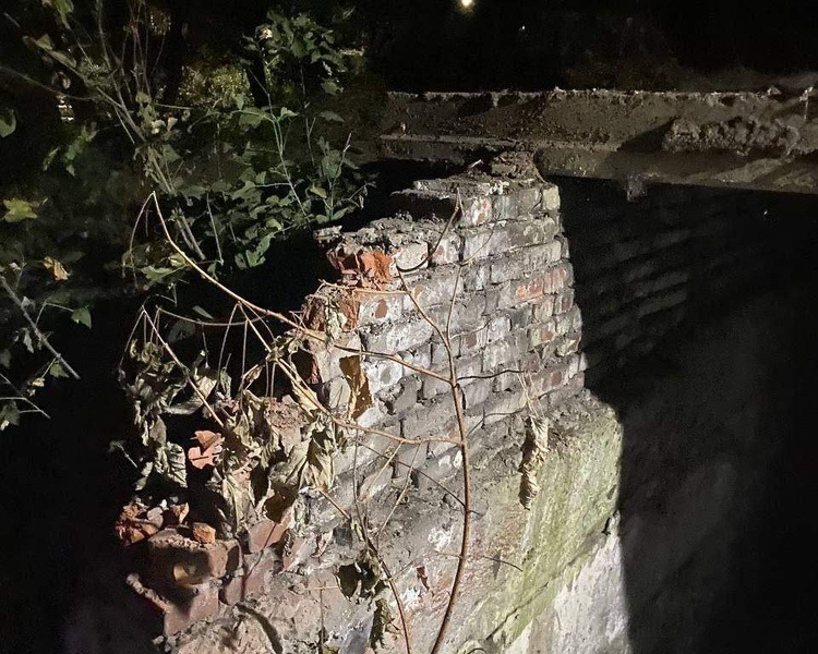     В Курске будут судить чиновницу за гибель 8-летнего мальчика под плитой