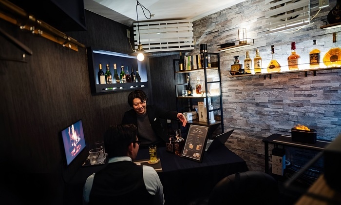    Нальют и трудоустроят