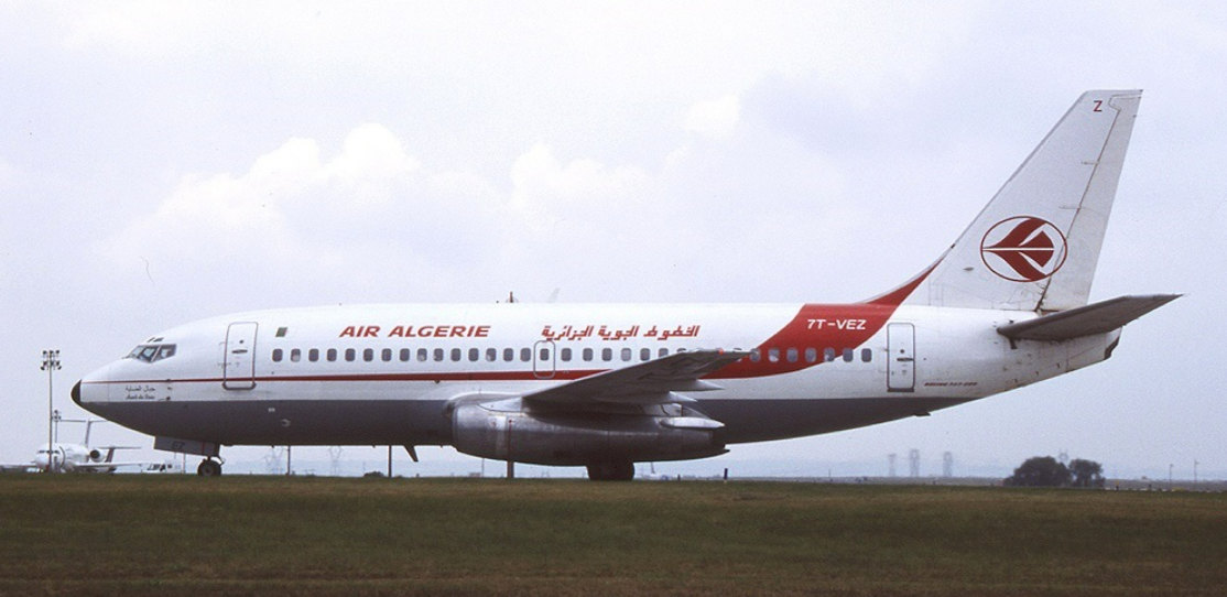 Самолет 7T-VEZ, фото 2002 года.