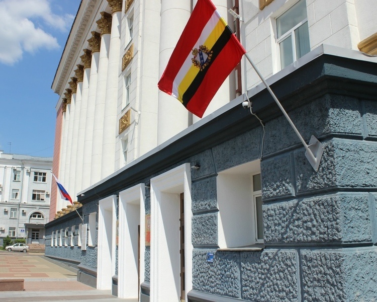     В Курской области жители жаловались в ЦУР на дороги, ЖКХ и благоустройство