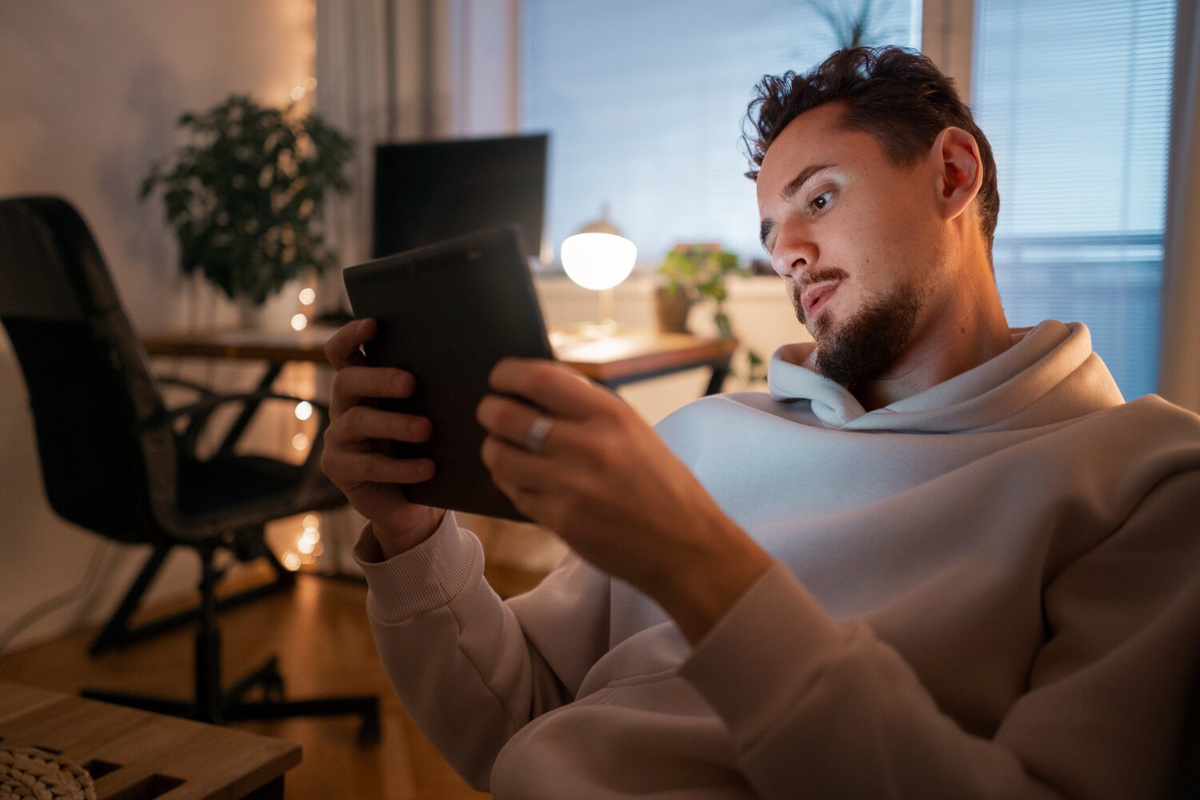     Домашний интернет — тоже всё: операторы в России вводят лимиты на трафик