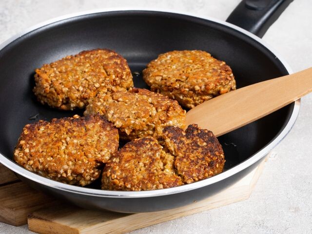 Постные котлеты из гречки - Вкусно, сытно и полезно