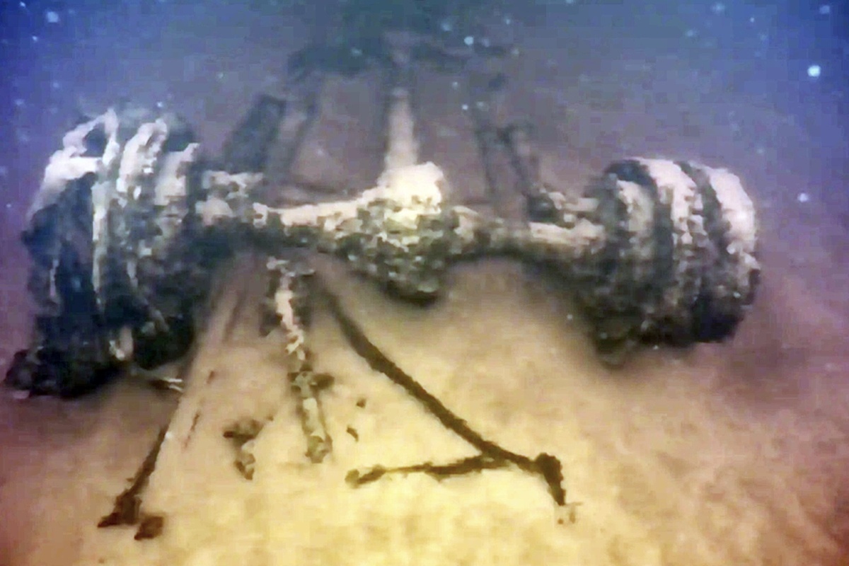    За весь период работы "Дороги жизни" провалились под лед 357 автомашин. / Правительство Ленинградской области