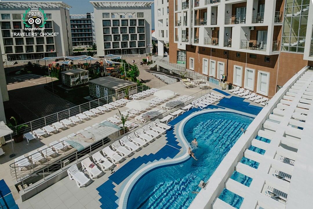 Фото https://brsochi.ru/o-kurorte/novosti/luchshiy-otel-dlya-semeinogo-otdyha-po-versii-tripadvisor