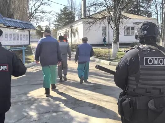    Миграционный рейд // Фото пресс-службы ГУ МВД России по Ростовской области