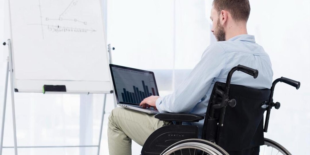 Инвалидность 1 группы: полный обзор прав, льгот и пособий в 2026 году