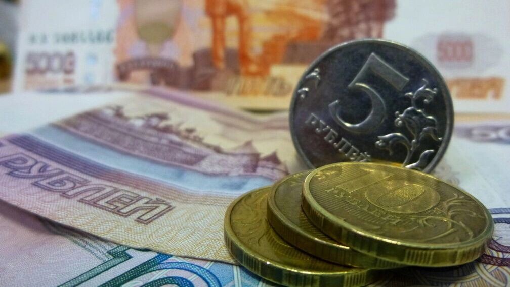    Будет ли девальвация рубля   1MI