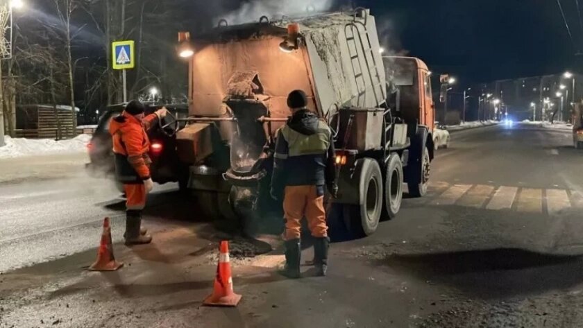    Фото администрации города Кирова