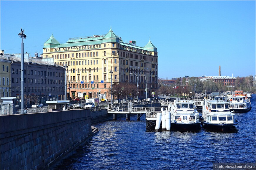 © Елена Сариева