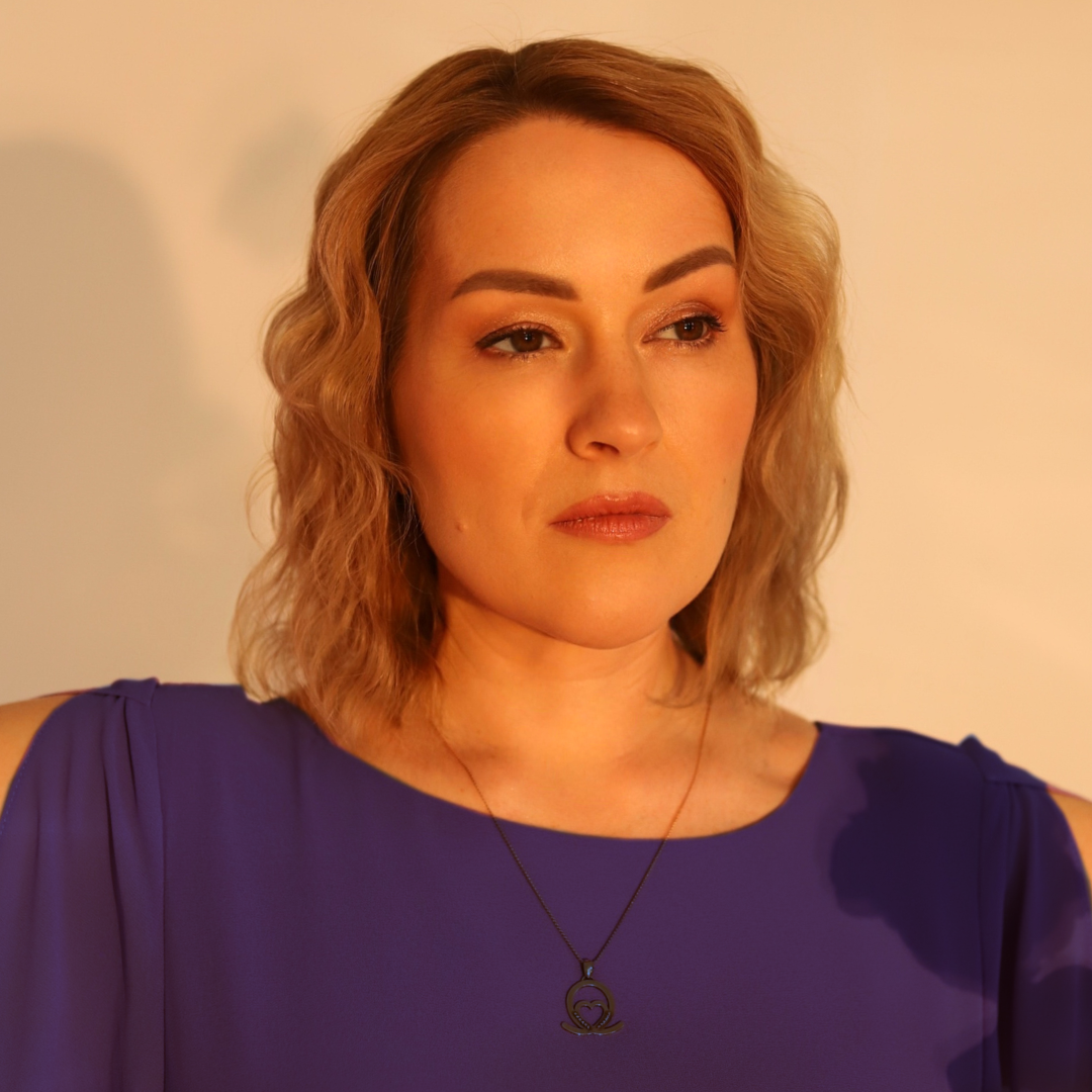 Анастасия Носова — психолог, энерготерапевт, ченнелер  