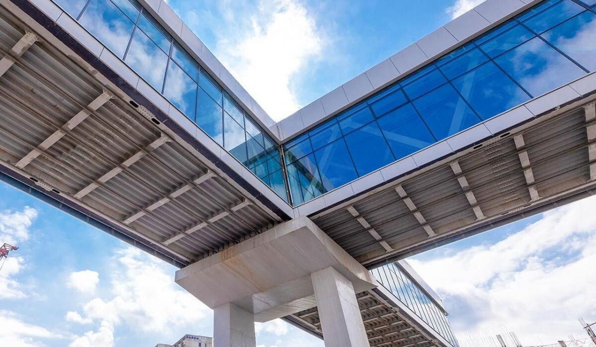     Надземный пешеходный переход. Источник: mos ru Автор фото: Пресс-служба Мэра и Правительства Москвы