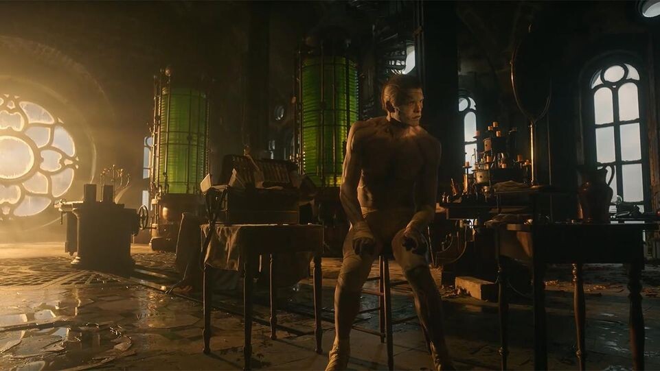    Кадр из фильма «Франкенштейн». Режиссер Гильермо дель Торо. 2025 год